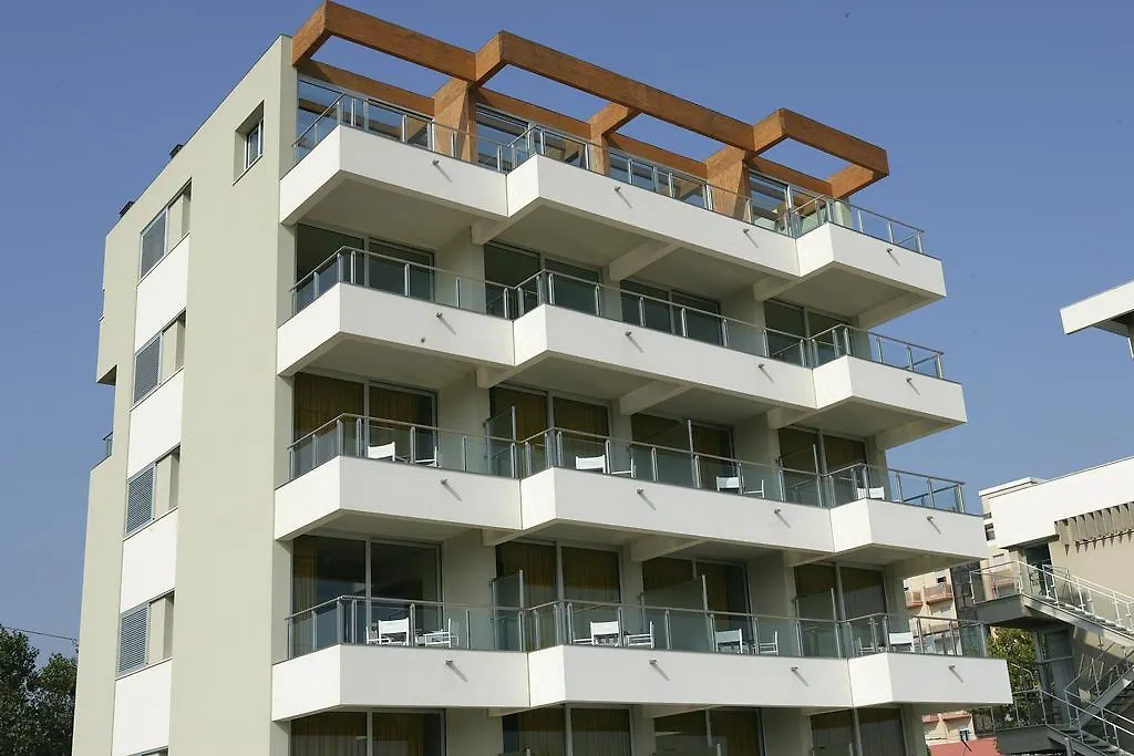 Ascot Apartment Fronte Mare & Spa Rimini