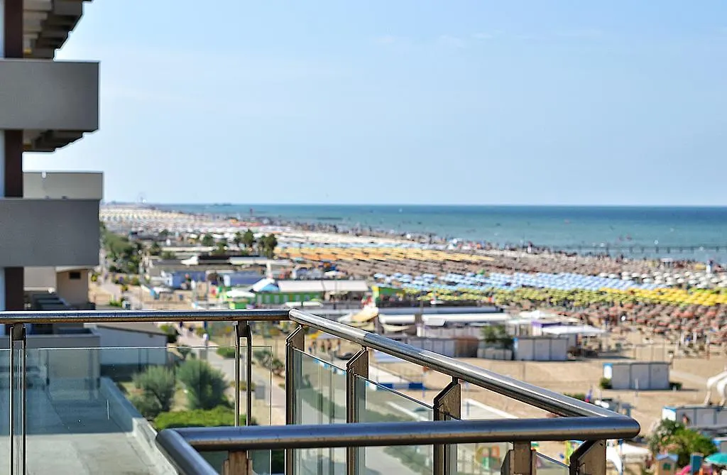 Ascot Apartment Fronte Mare & Spa Rimini