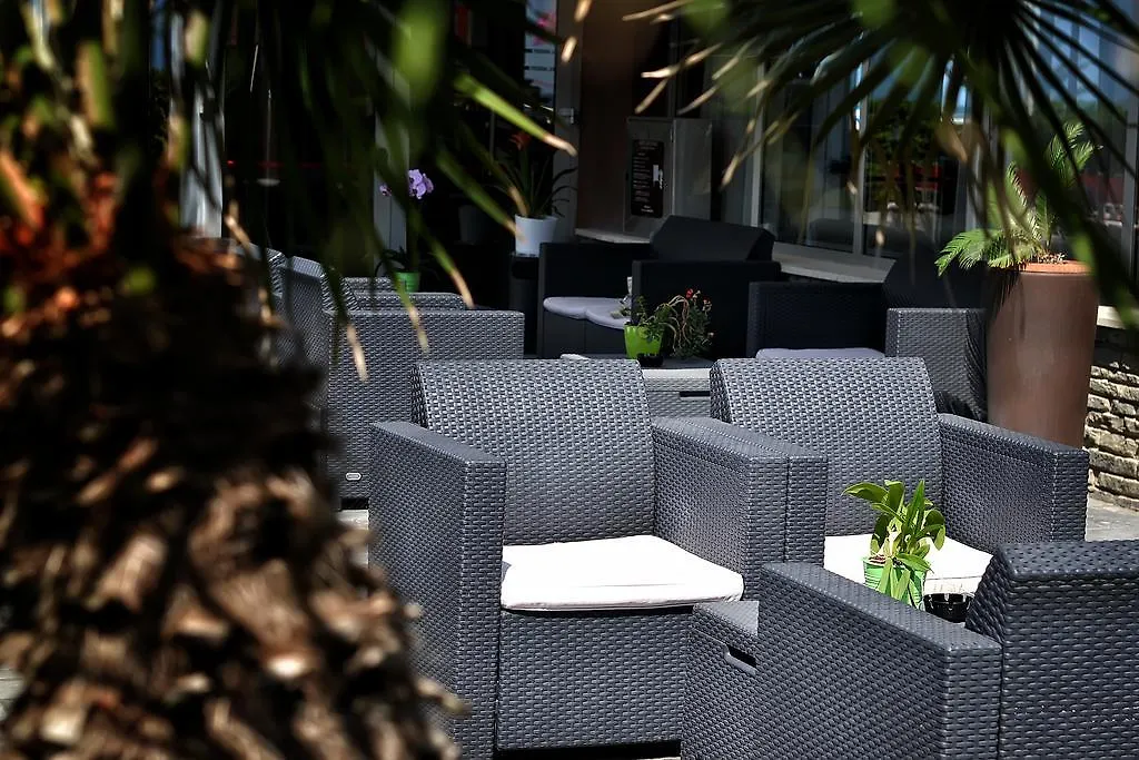 Ascot Apartment Fronte Mare Rimini إيطاليا