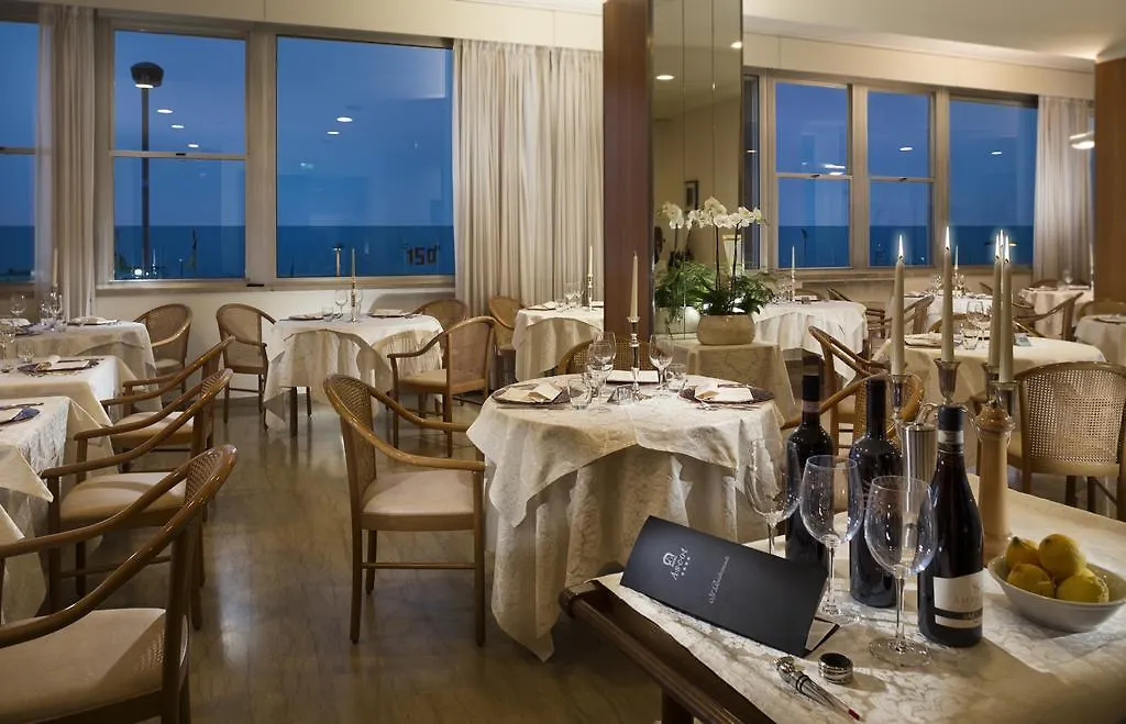 Ascot Apartment Fronte Mare & Spa Rimini 0*,  Italy