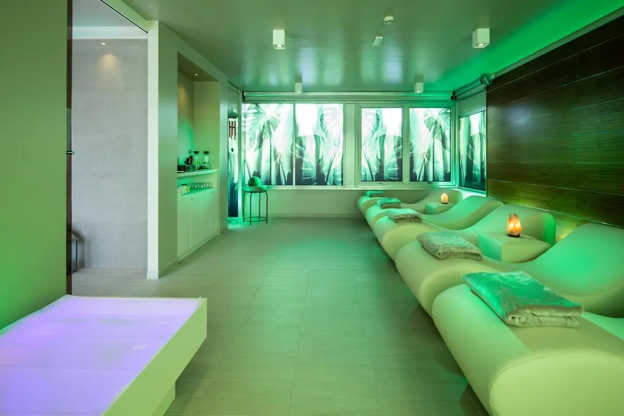 Ascot Apartment Fronte Mare & Spa Rimini